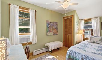 212 Lenox Ave, Albany, NY 12208