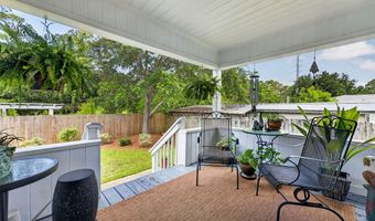 134 Sawyer Ln, Apalachicola, FL 32320
