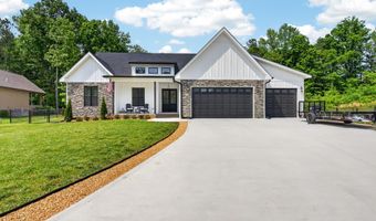 355 Shadows Lawn Dr, Athens, TN 37303