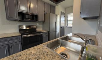 913 Hairston St, Altus, OK 73521