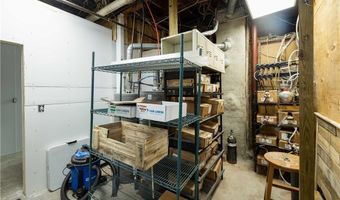 350 River St, Woonsocket, RI 02895