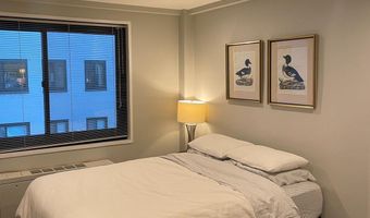 1601 18TH St NW 307, Washington, DC 20009