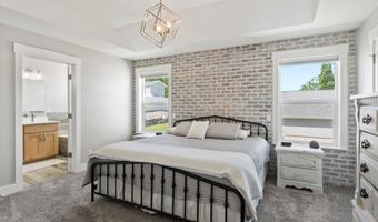 5089 Tree Valley Rd, Chubbuck, ID 83202