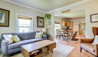 1708 N CAMERON St, Arlington, VA 22207