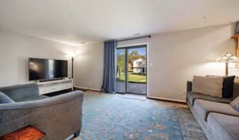 650 BUTTERFIELD Dr, Algonquin, IL 60102