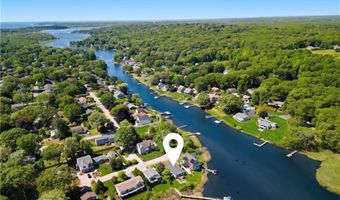 151 Conanicus Rd, Narragansett, RI 02882