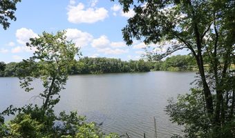 411 Lakeshore Rd, Ashland, OH 44805