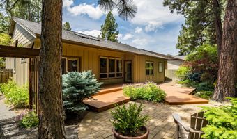 60836 Yellow Leaf St, Bend, OR 97702