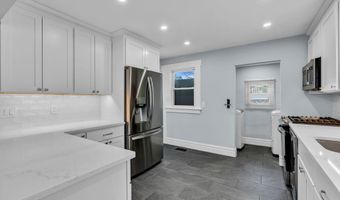 304 14th Ave, Belmar, NJ 07719