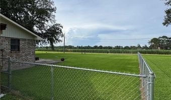 136 ROSE St, Belle Rose, LA 70341