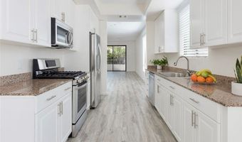 1935 Malcolm Ave 201, Los Angeles, CA 90025