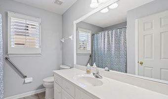 8217 THORNE Dr, Bartlett, TN 38002