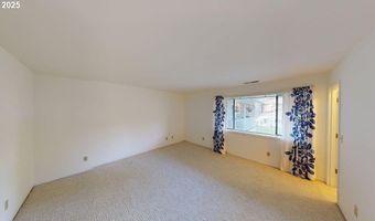 801 BROOKHAVEN Dr, Brookings, OR 97415