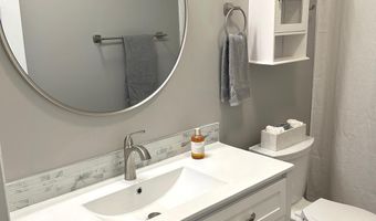 3 BAY VISTA Dr, Berlin, MD 21811
