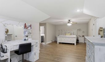 704 Shasta Dr, Albertville, AL 35950