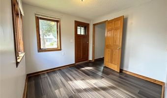 212 4th St NE, Aitkin, MN 56431