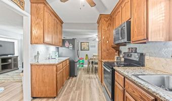 1011 Kleberg St, Alice, TX 78332