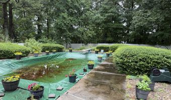 124 Brentwood Dr, Bristol, CT 06010