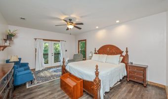 1827 Waterway Dr, Baker, FL 32531