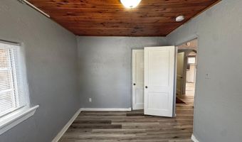 426 Headingly Ave NW A, Albuquerque, NM 87107