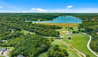 98 Sherlock Dr, Bella Vista, AR 72715