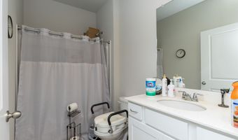 2820 NW 32nd Ln, Ankeny, IA 50023