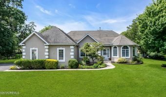 490 Arlington Ave S, Bayville, NJ 08721