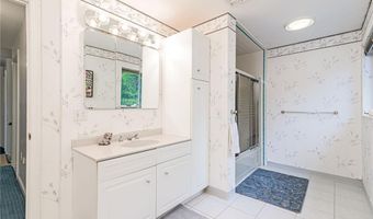 48 Wright Ln, Jamestown, RI 02835