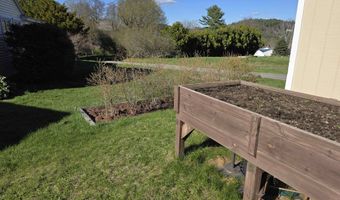 171 Green Mdw, Brattleboro, VT 05301