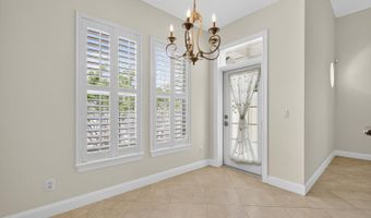 123 Aberdeen Pond Dr, Apollo Beach, FL 33572