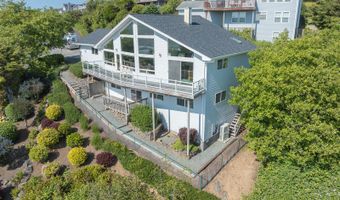 461 S Home Ct, Rockaway Beach, OR 97136