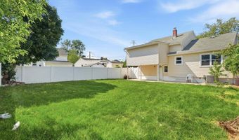 27 CAROLYN Rd, Belleville, NJ 07109