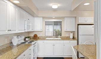 7241 Santa Barbara St 300, Carlsbad, CA 92011
