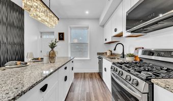 3202 MCELDERRY St, Baltimore, MD 21205