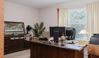 1307 River Oaks, Benton, AR 72019