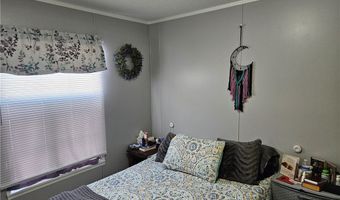 81 Hyland Dr, Akron, OH 44312