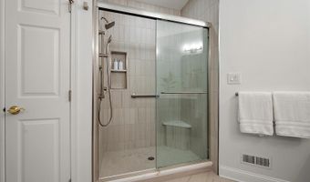 38384 VIRGINIA Dr, Bethany Beach, DE 19930