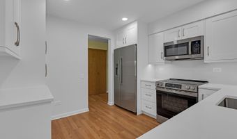 2515 E Olive Ave 2K, Arlington Heights, IL 60004