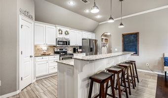 4002 SW Flatrock Cv, Bentonville, AR 72713