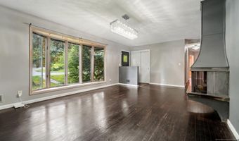 953 Franklin Tpke, Allendale, NJ 07401