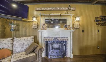 1307 Route Af, Ava, MO 65608