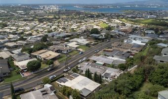 99-776 Aliipoe Dr, Aiea, HI 96701