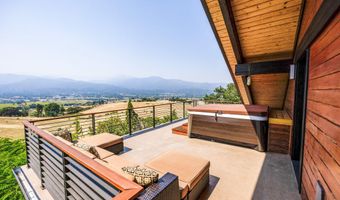 1440 E Nevada St, Ashland, OR 97520