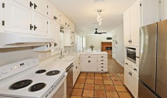 2221 Crockett St, Amarillo, TX 79109
