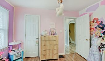 73 S 3rd Ave, Beech Grove, IN 46107
