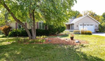 W2567 RIDGEBROOK Court, Appleton, WI 54915