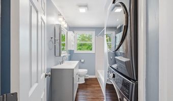 6 Valerie Ave, Billerica, MA 01821