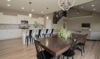106 Timber Trl, Anna, OH 45302