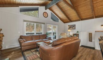 41 Tabor Cir, Albany, NH 03838