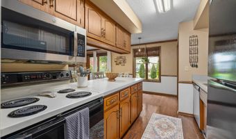 1307 Walker Ct, Auburn, IN 46706